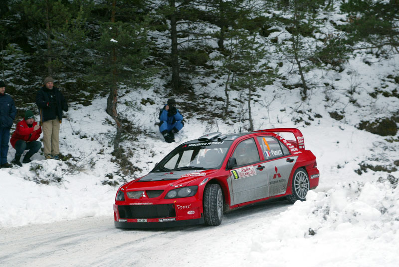 lancerwrc04_08.jpg